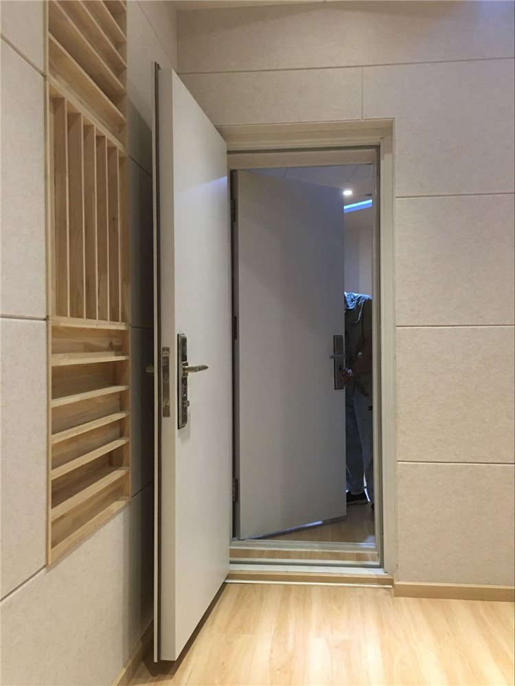声闸隔音门