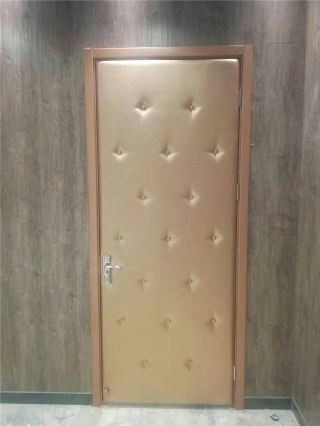 隔音门