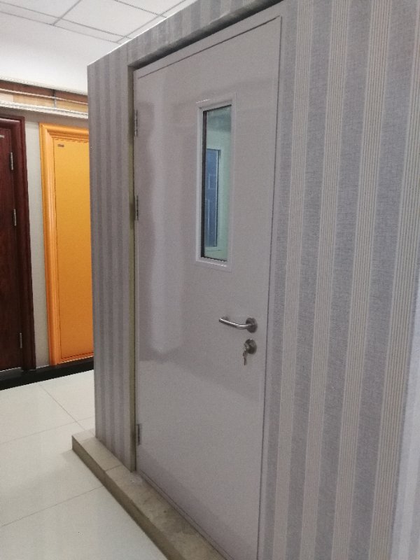 病房门